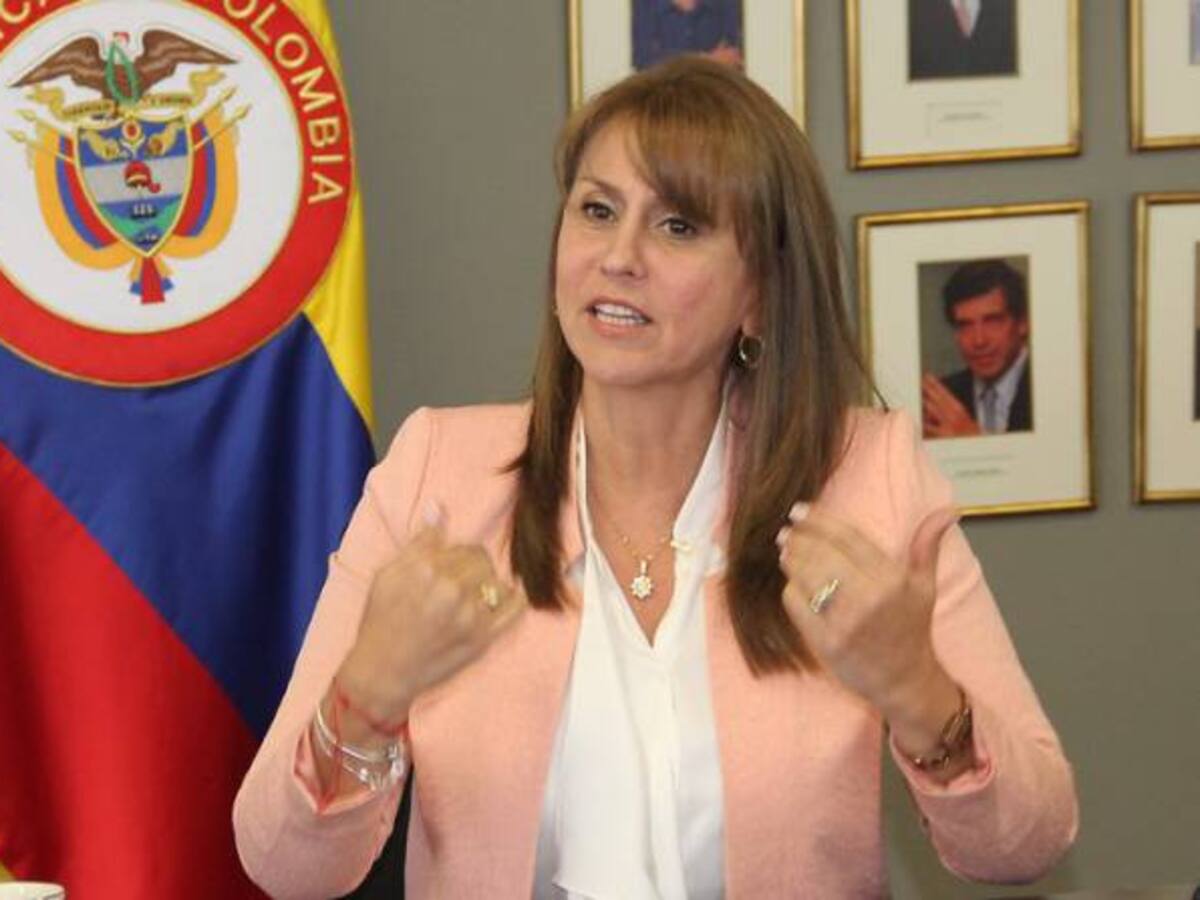 Mañana deberá estar listo tercer árbitro para conflicto laboral en Avianca