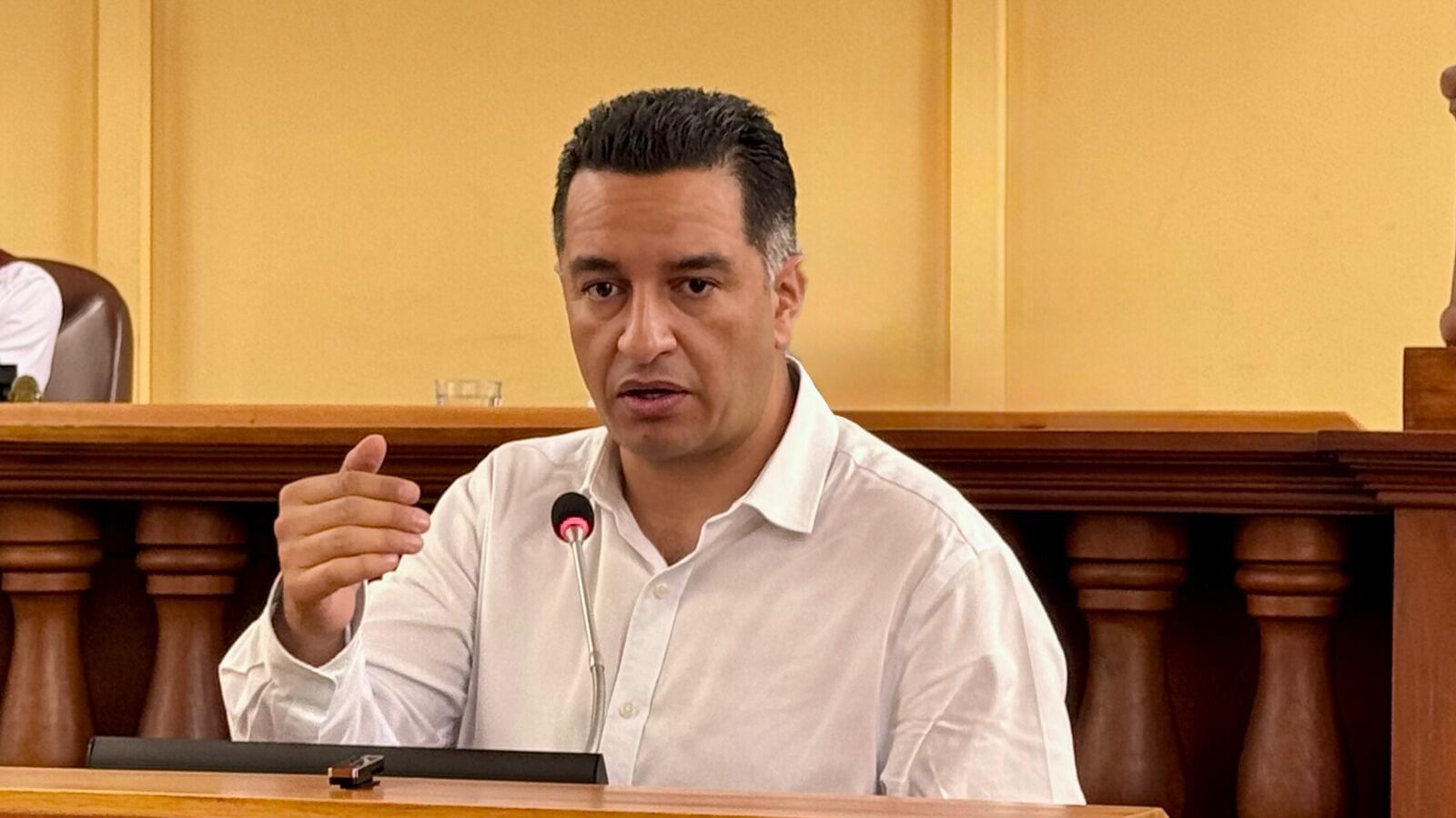 Andrés Idárraga, secretario de Transparencia de la Presidencia/ comparece en la Asamblea de Caldas