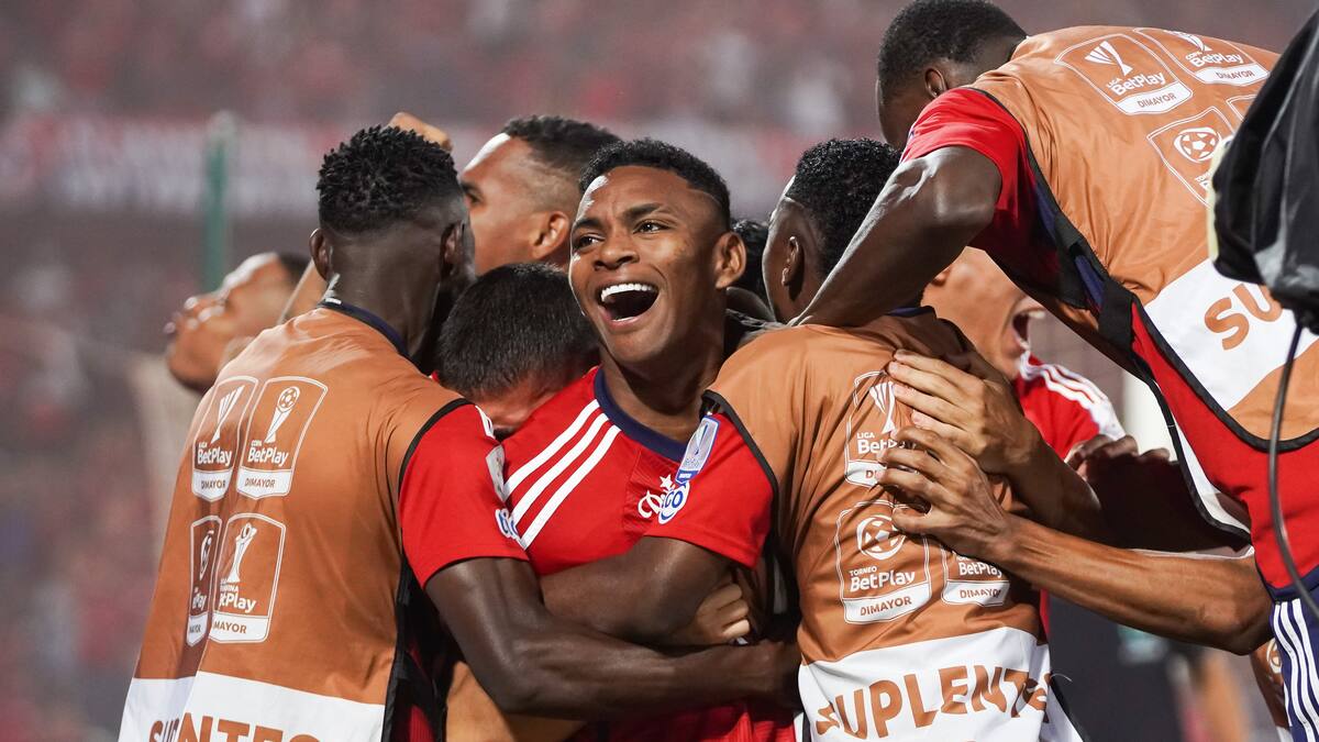 Independiente Medellín recibe dura sanción por el ‘navajazo’ contra Pablo Ceppelini