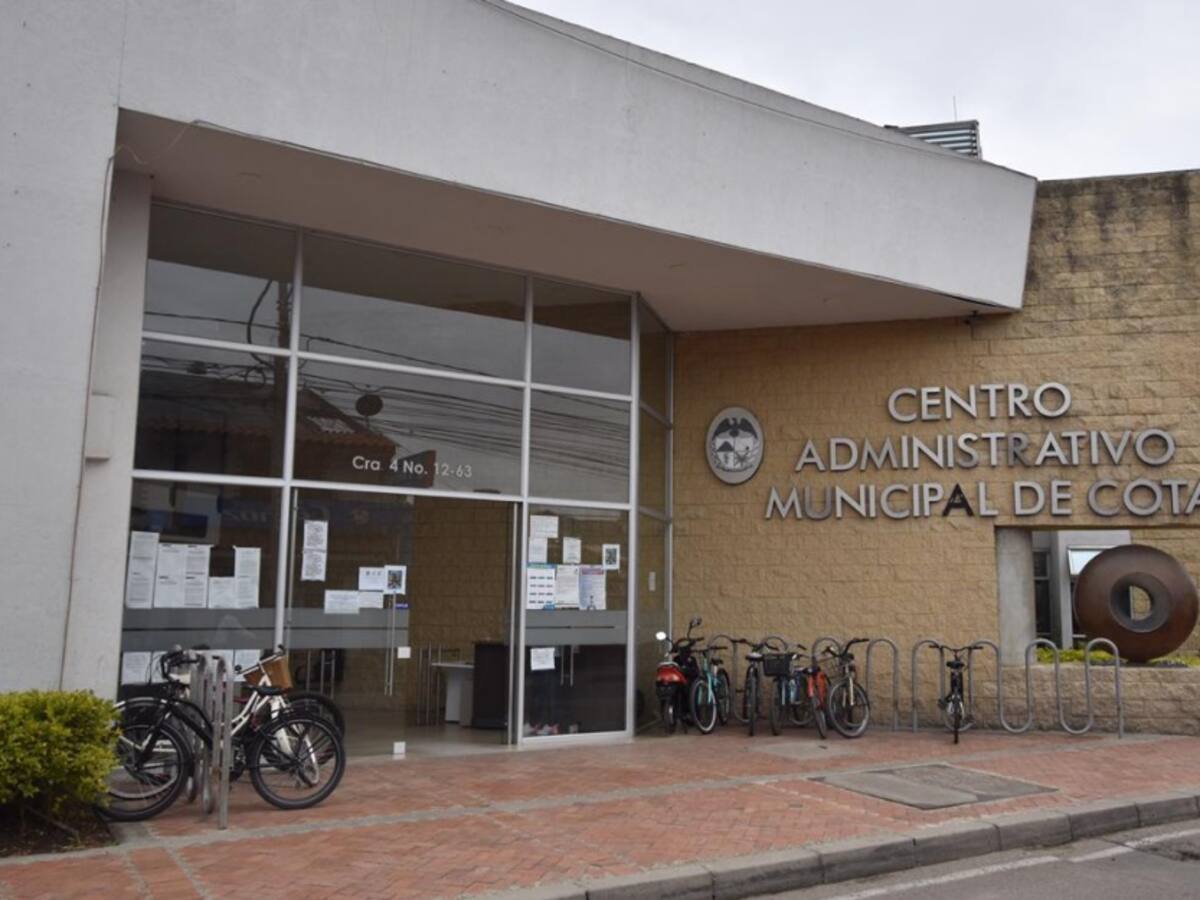 Primo del exalcalde de Cota presionaba movimientos financieros