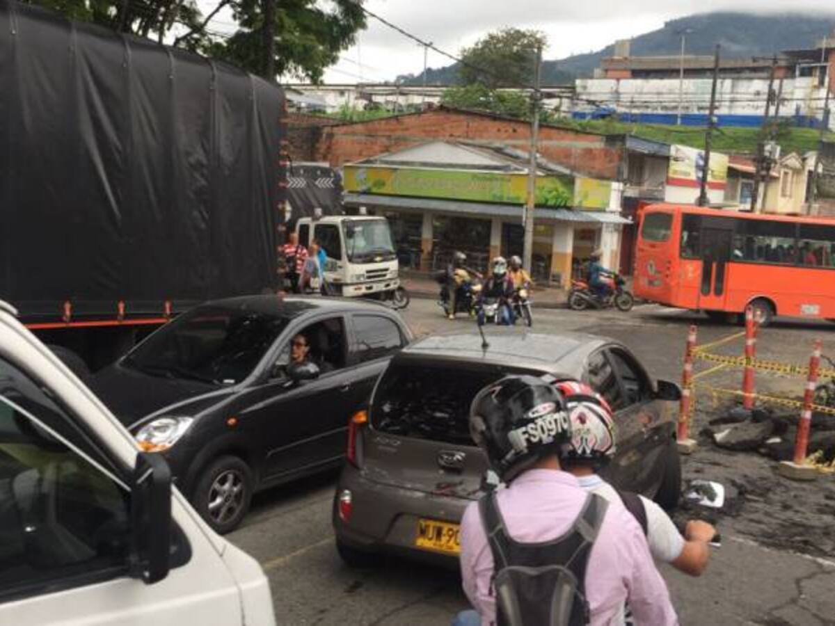 Múltiples arreglos de vías en Pereira generan dificultades de movilidad