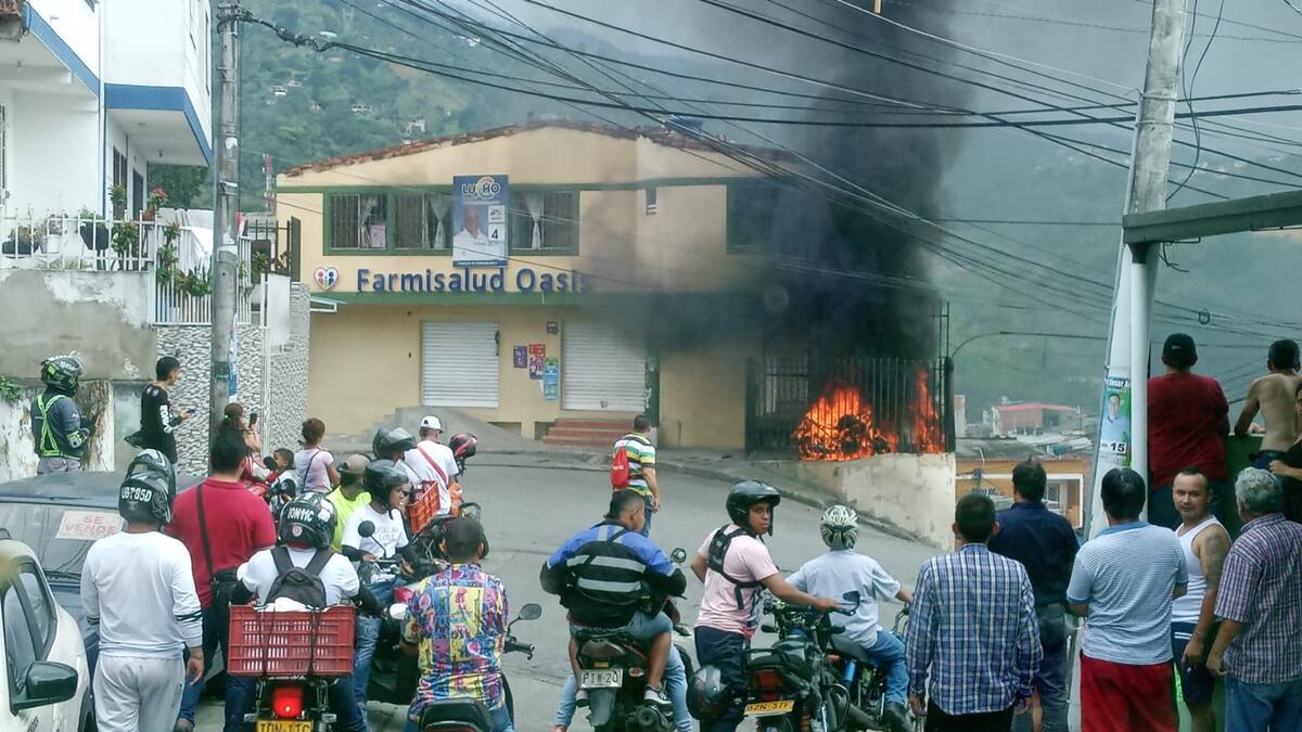 Video: susto en el área metropolitana de Bucaramanga por un incendio en una vivienda