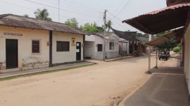 El ataque se presentó en el municipio de Hatillo de Loba, donde se registró un intercambio de disparos con los delincuentes