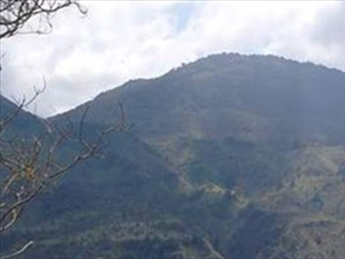 Alerta Naranja en volcanes Chiles y Cerro Negro en frontera con Ecuador