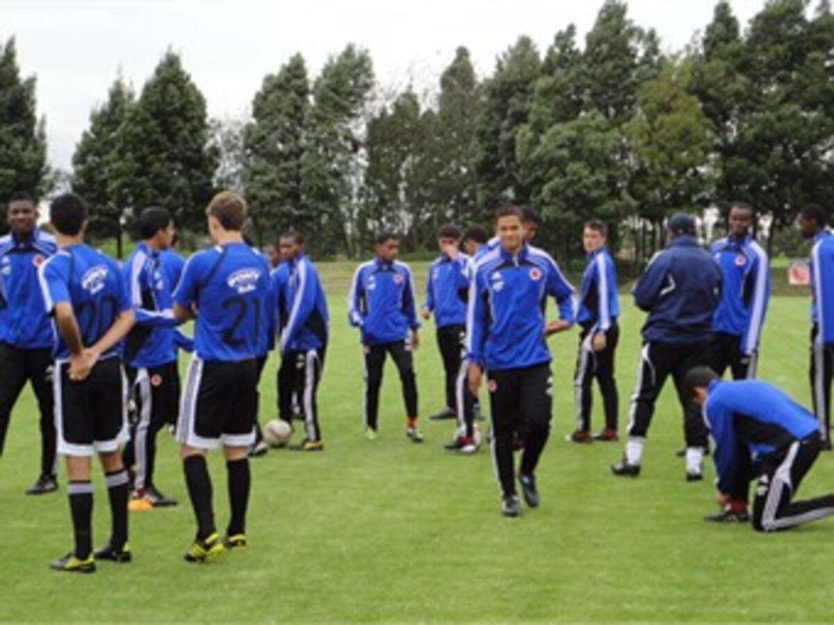 Selección Colombia de fútbol Sub-17 viajó a Ecuador a Suramericano de la Categoría