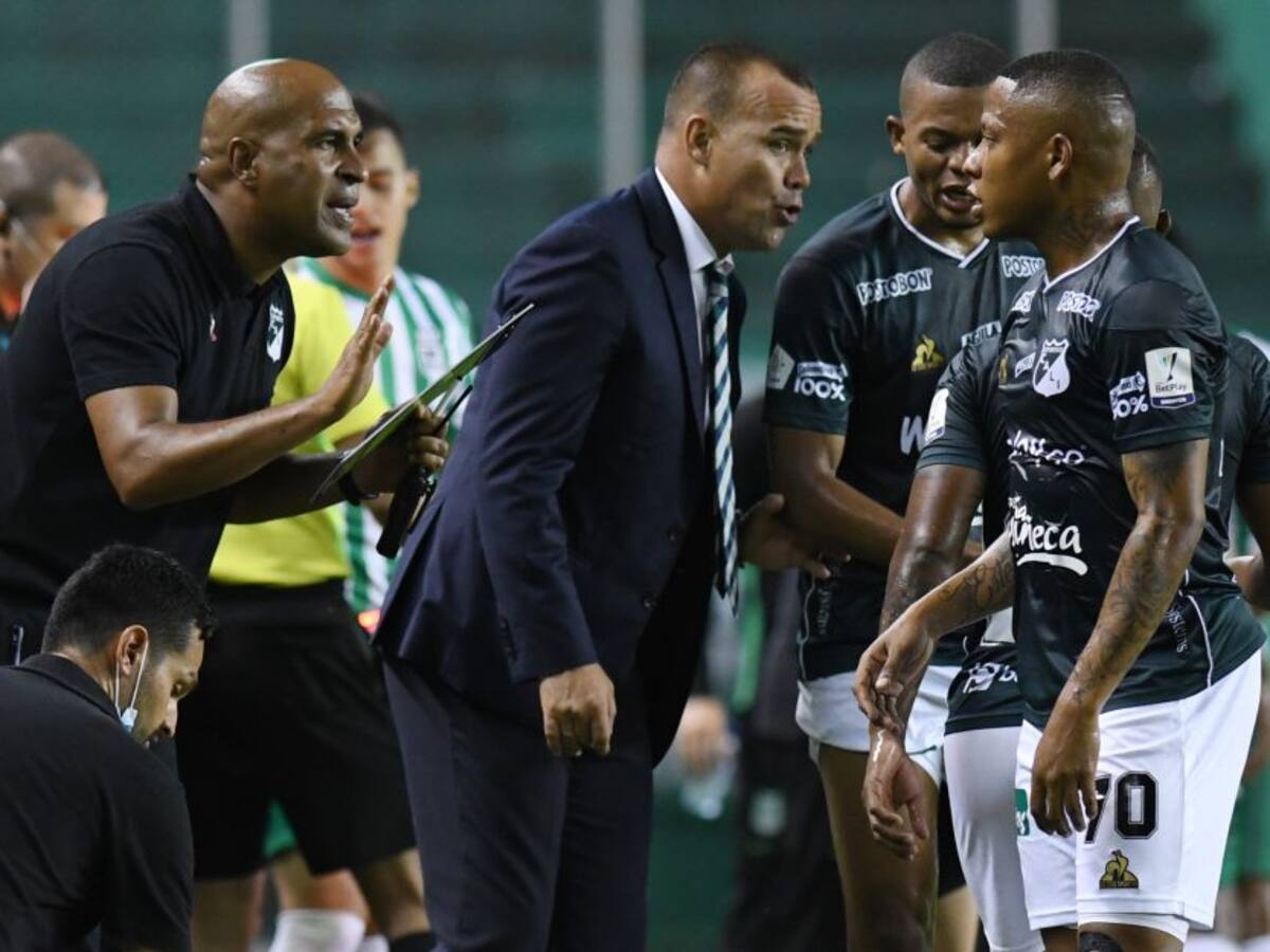 Dudamel: "No sentimos que éramos 10 contra 11 por el apoyo de la gente"