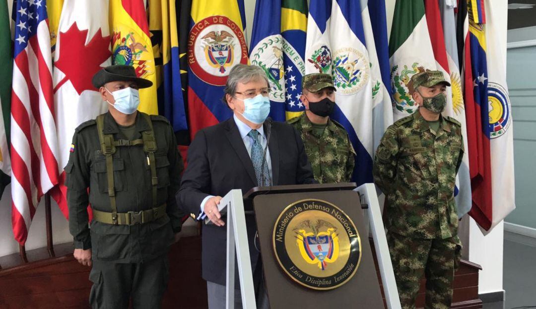 Carlos Holmes Trujillo. 