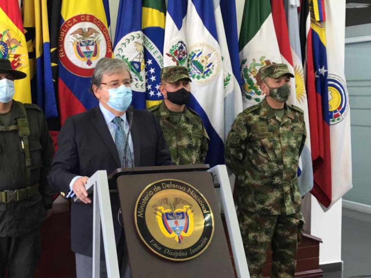 MinDefensa anuncia mano dura contra los "bandidos" de la Sierra Nevada