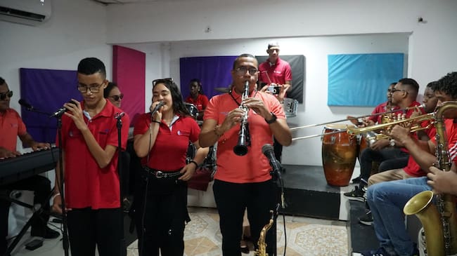 Frank Villanueva, músico y fundador de la Fundación Livicol en 2013. // Bayer