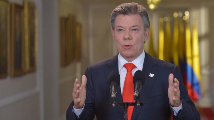 Santos dice que las Farc deberían devolver a todos los niños en su poder