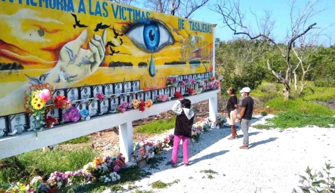 Homenaje a las víctimas de Tasajera
