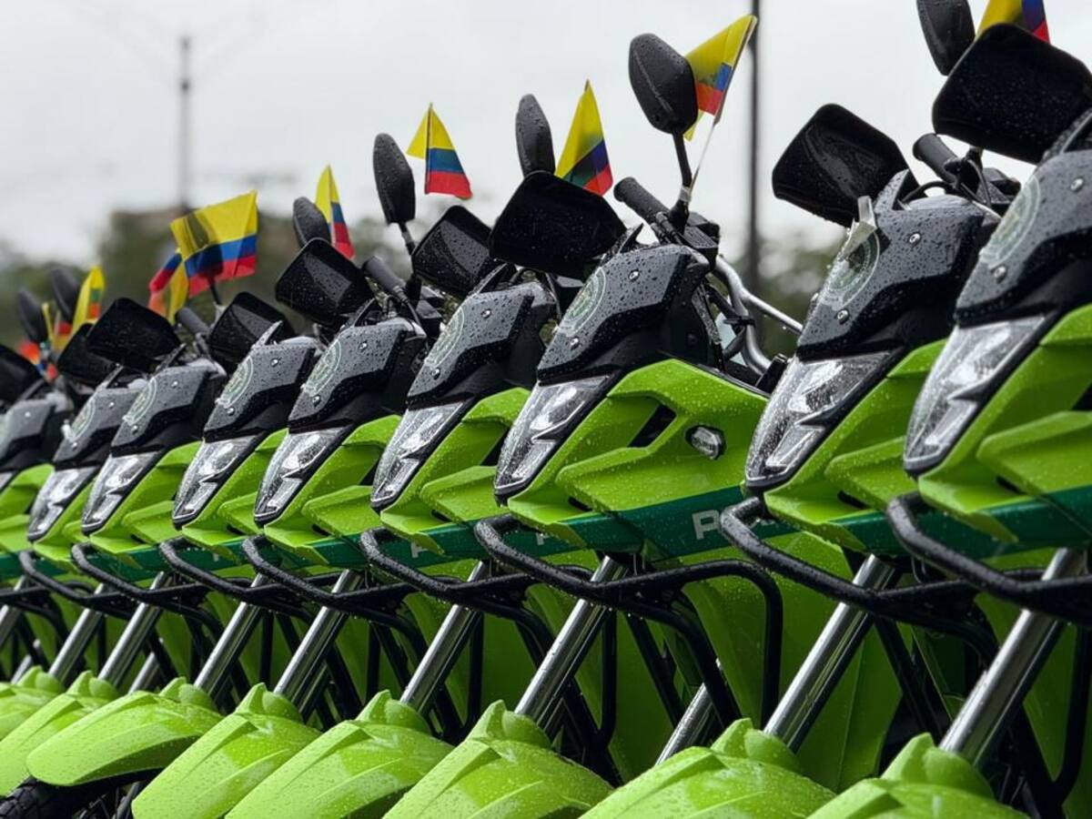 Fueron entregados más de 500 vehículos a la Policía Metropolitana en Medellín