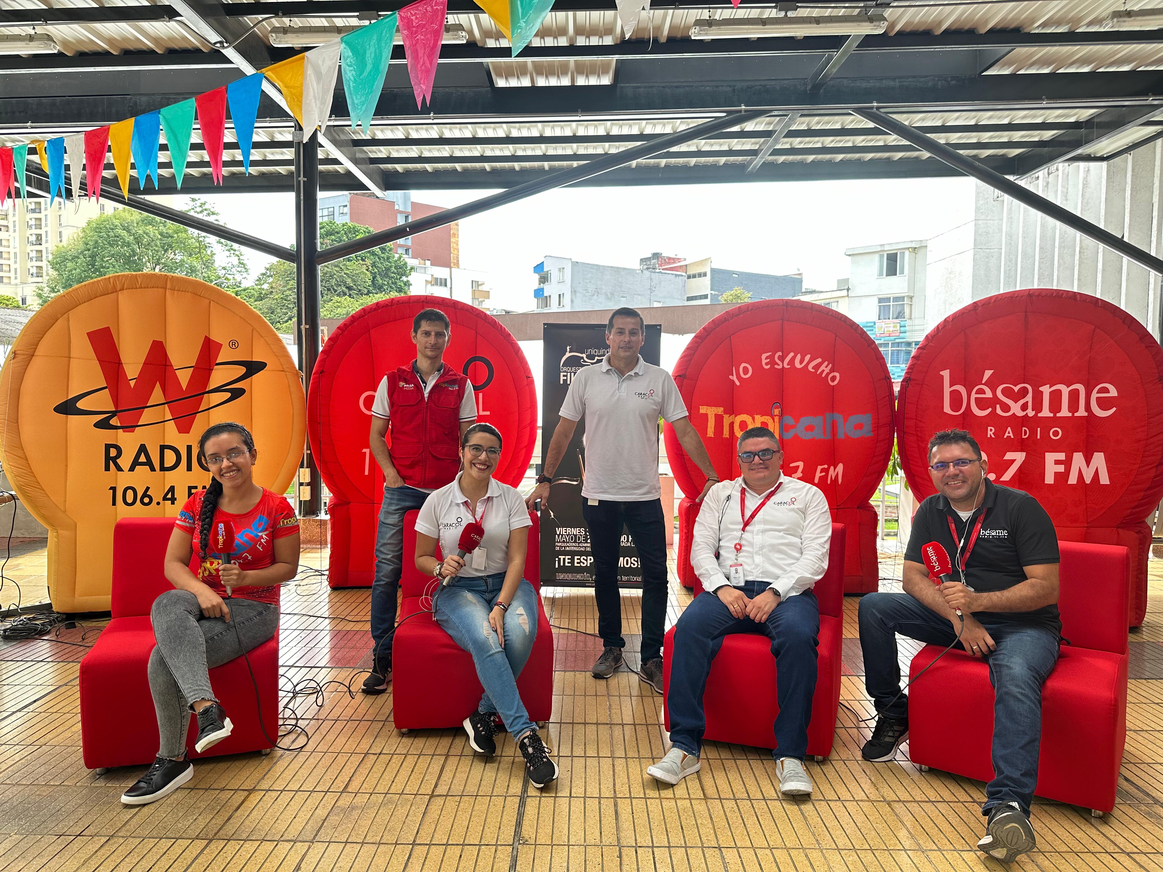 Caracol Radio Armenia y todas sus emisoras desde la Universidad del Quindío. Foto Julissa Orjuela