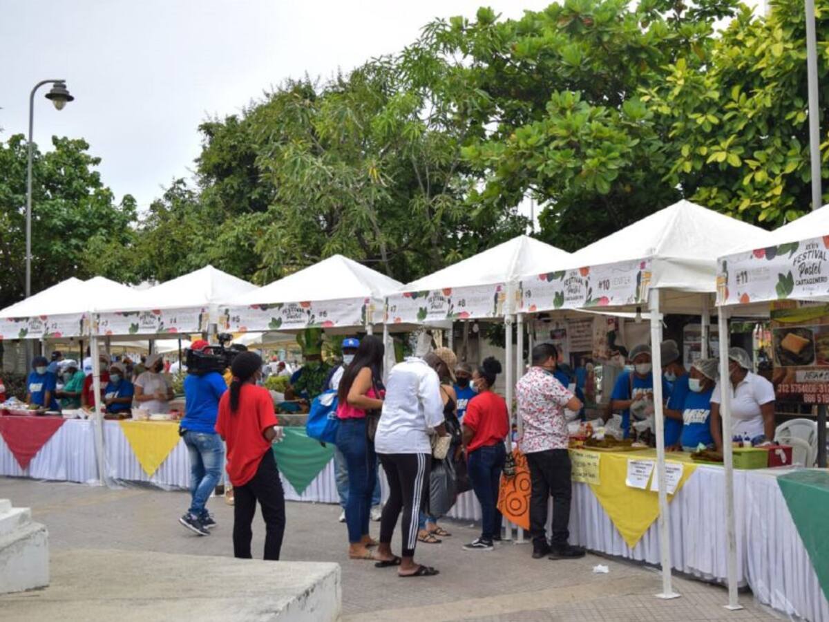 Tradición y sazón, presentes en el Festival del Pastel Cartagenero