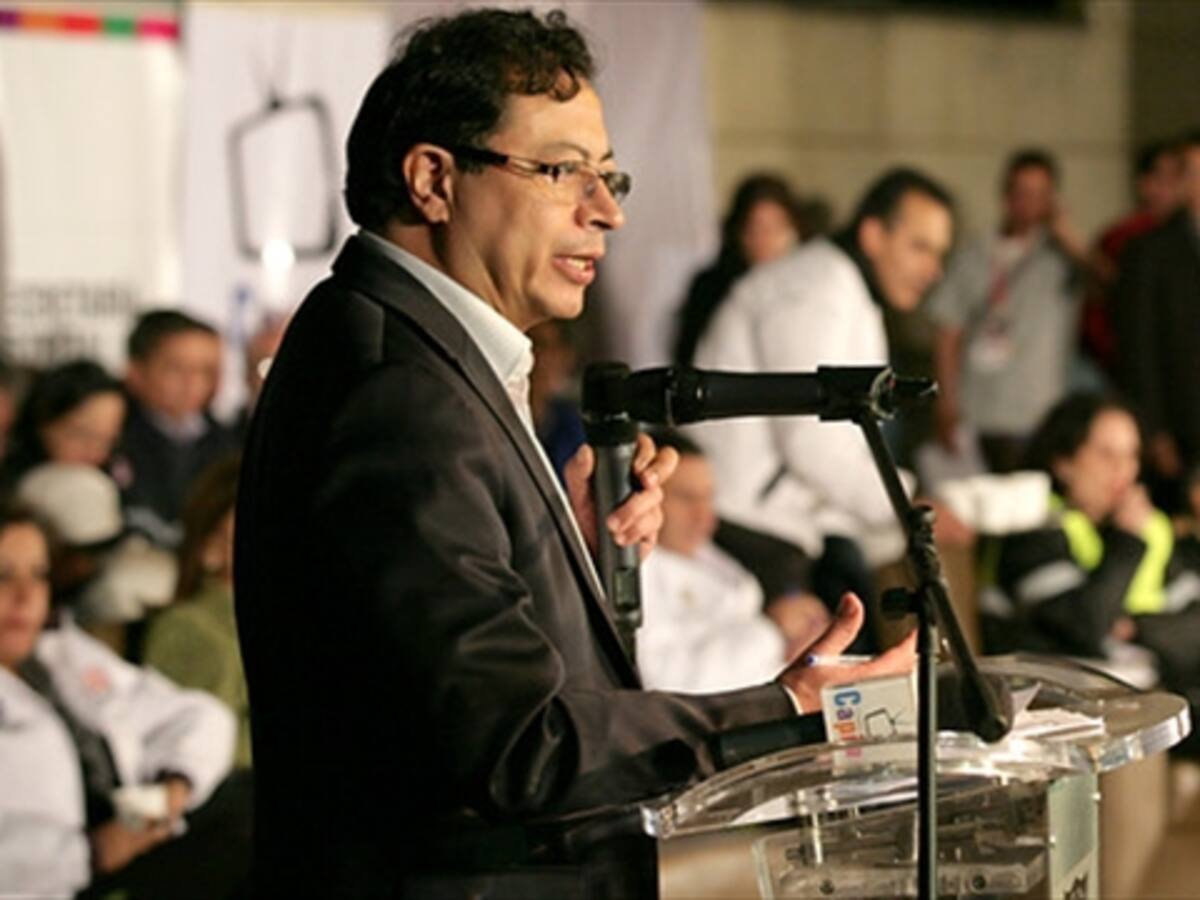 ​El Concejo le ha ‘sacado la maleta’ a discusión de los proyectos: Petro