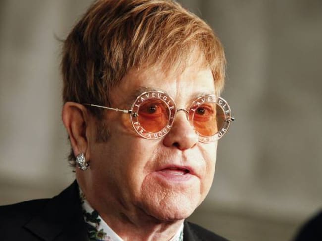 Elton John se despide de su madre tras organizarle un funeral &#039;perfecto&#039;