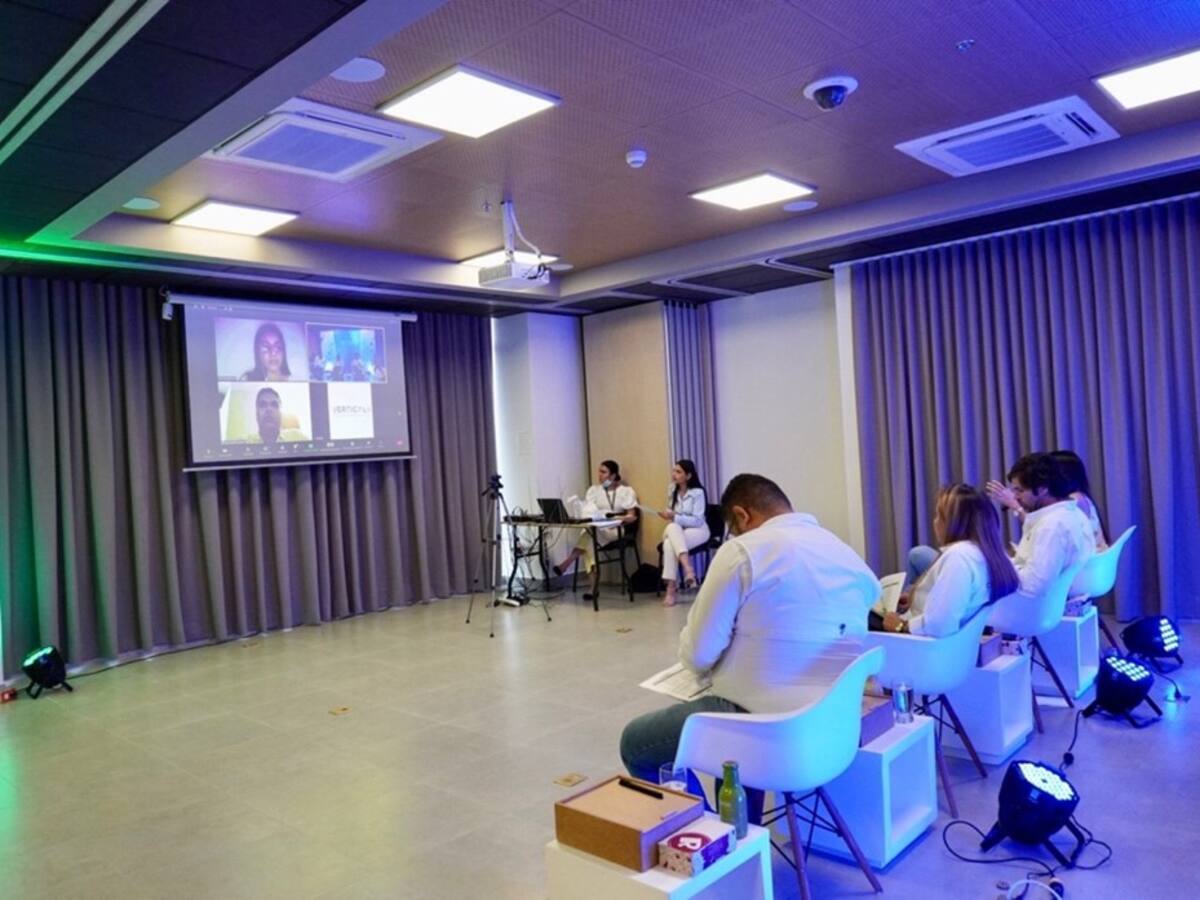 Con éxito se realizó la final del concurso ‘iBoost Lab: incubadora de ideas’
