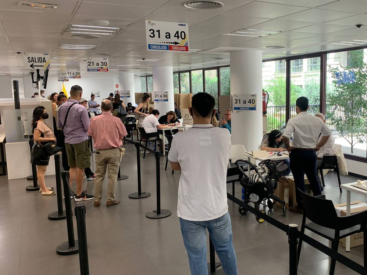 169.507 colombianos en España están habilitados para votar: puntos y horarios de votación