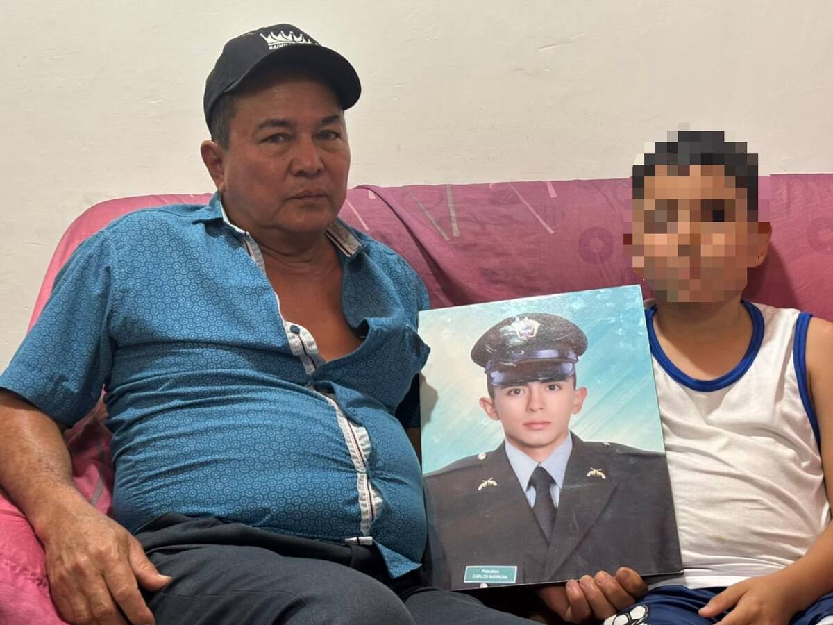 “Con mucho amor recibimos a nuestros hijos”: padre de policía liberado por el ELN en el Catatumbo