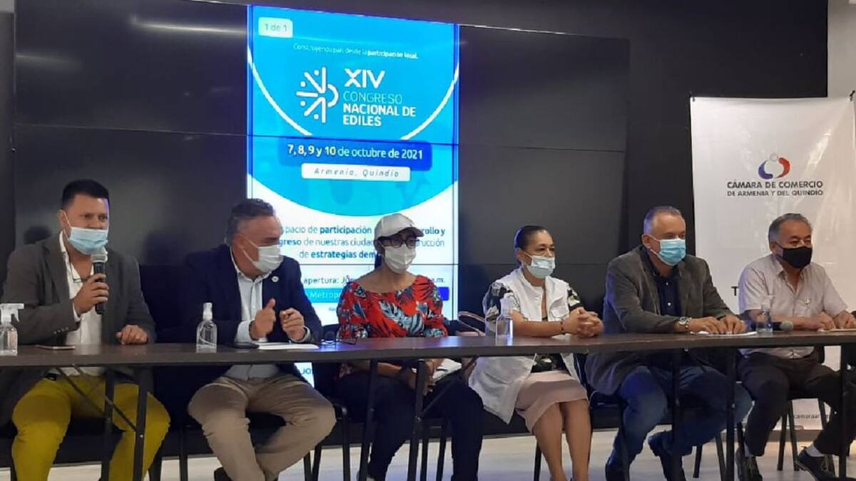Julia Barliza Camelo presidente de la Federación Nacional de Ediles