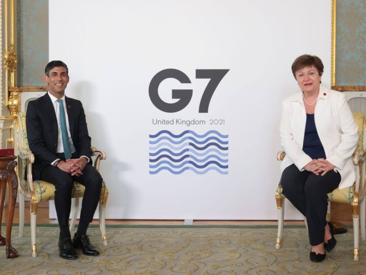 FMI afirmó que países ricos deben "pagar" la vacunación de los más pobres