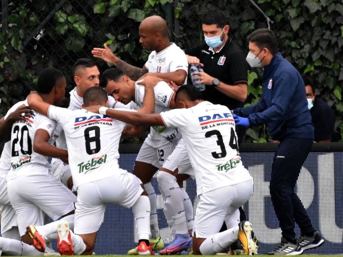 Once Caldas le remontó a La Equidad gracias a la 'ley del ex'