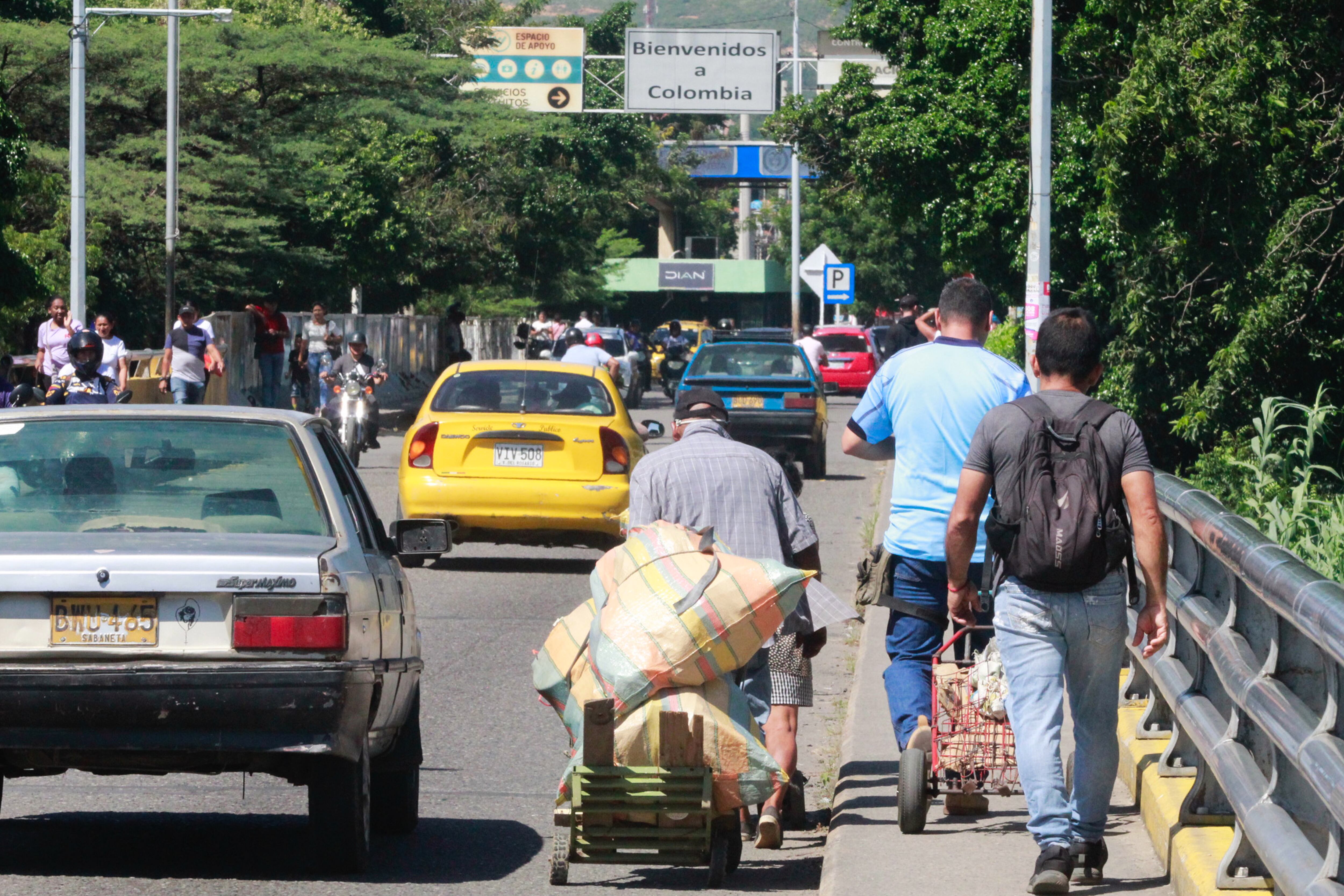 Puente Simón Bolívar que une a Villa del Rosario (Colombia) con San Antonio del Táchira. / Foto: EFE/ Mario Caicedo.