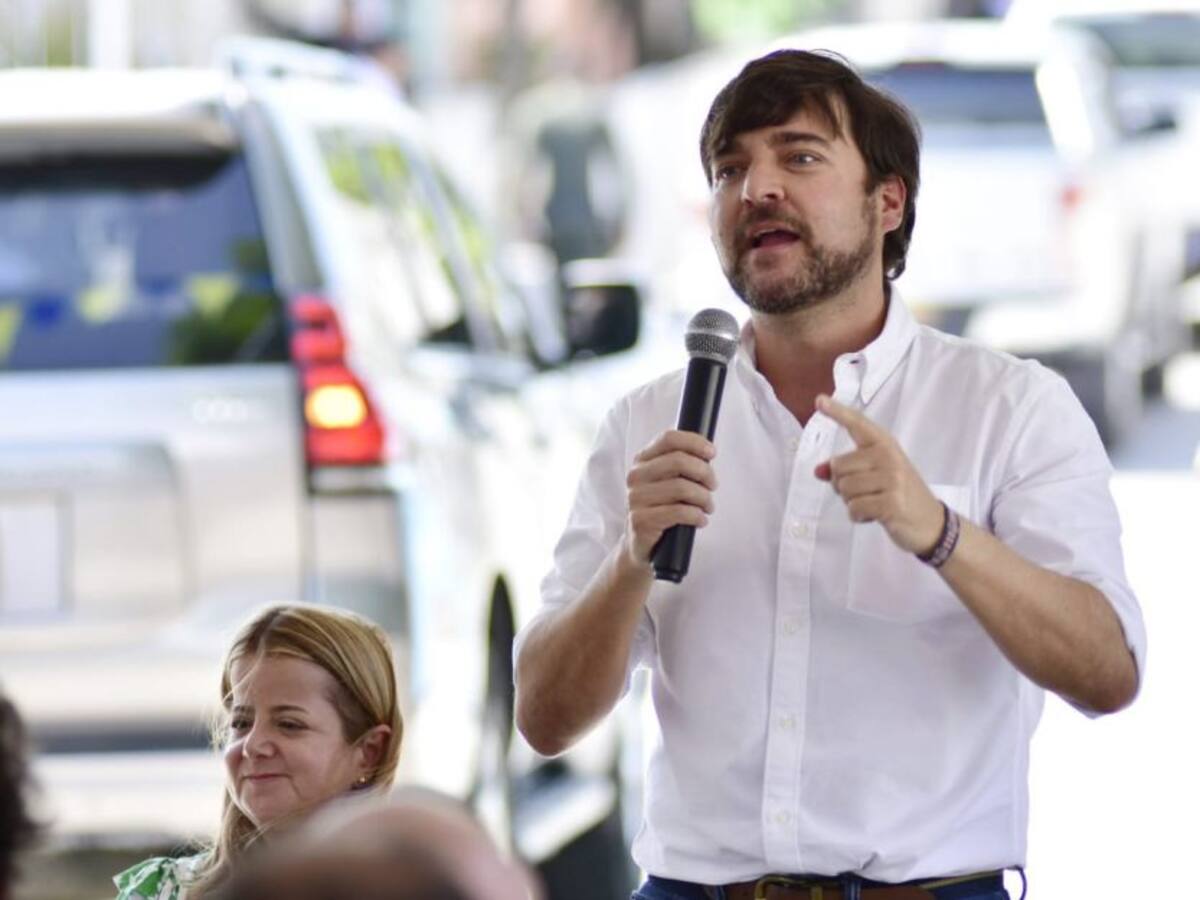 Los platos rotos no los debemos pagar dos veces: Pumarejo por cortes de luz