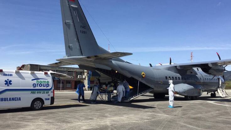 Un avión que lleva esperanza, así es el traslado de pacientes con COVID-19