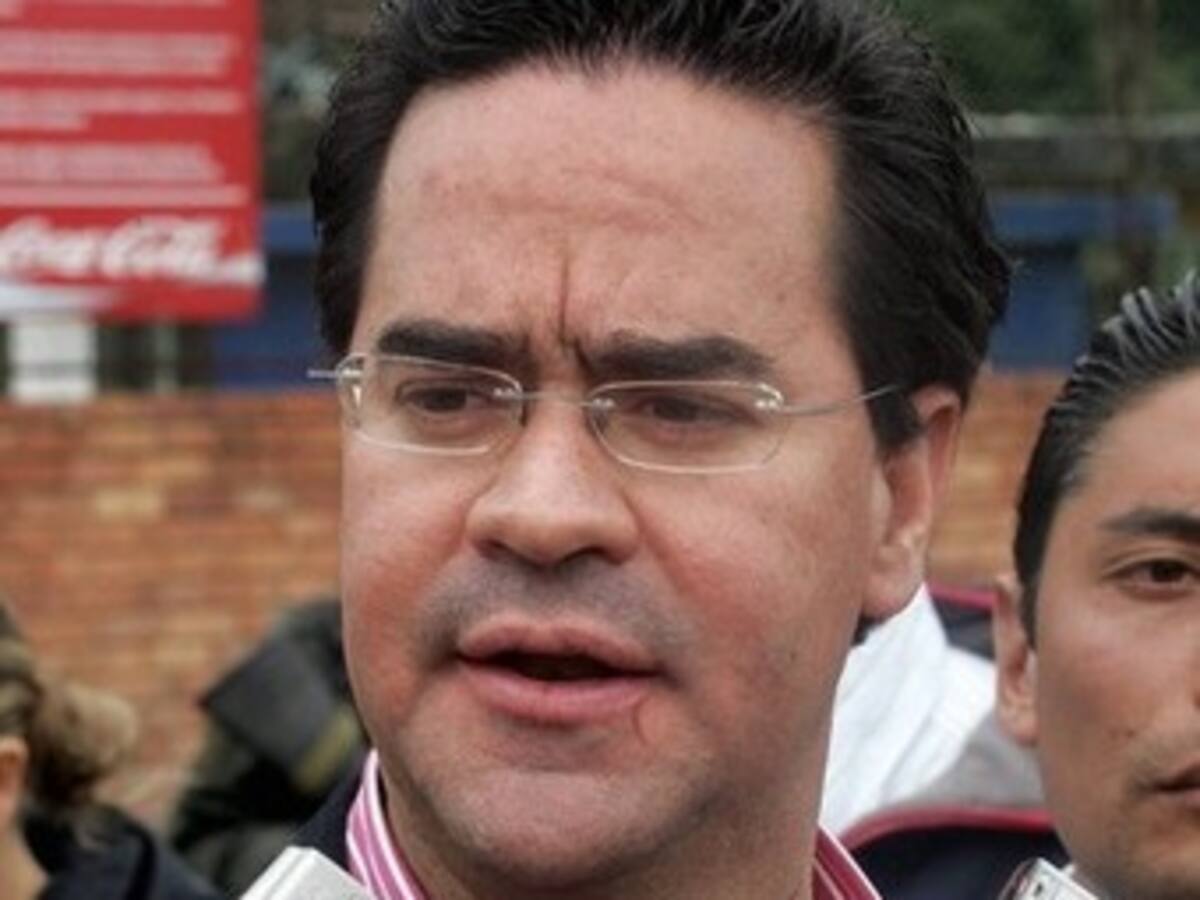El gobierno mantiene su posición frente a los secuestrados, pese a llamado a la flexibilización