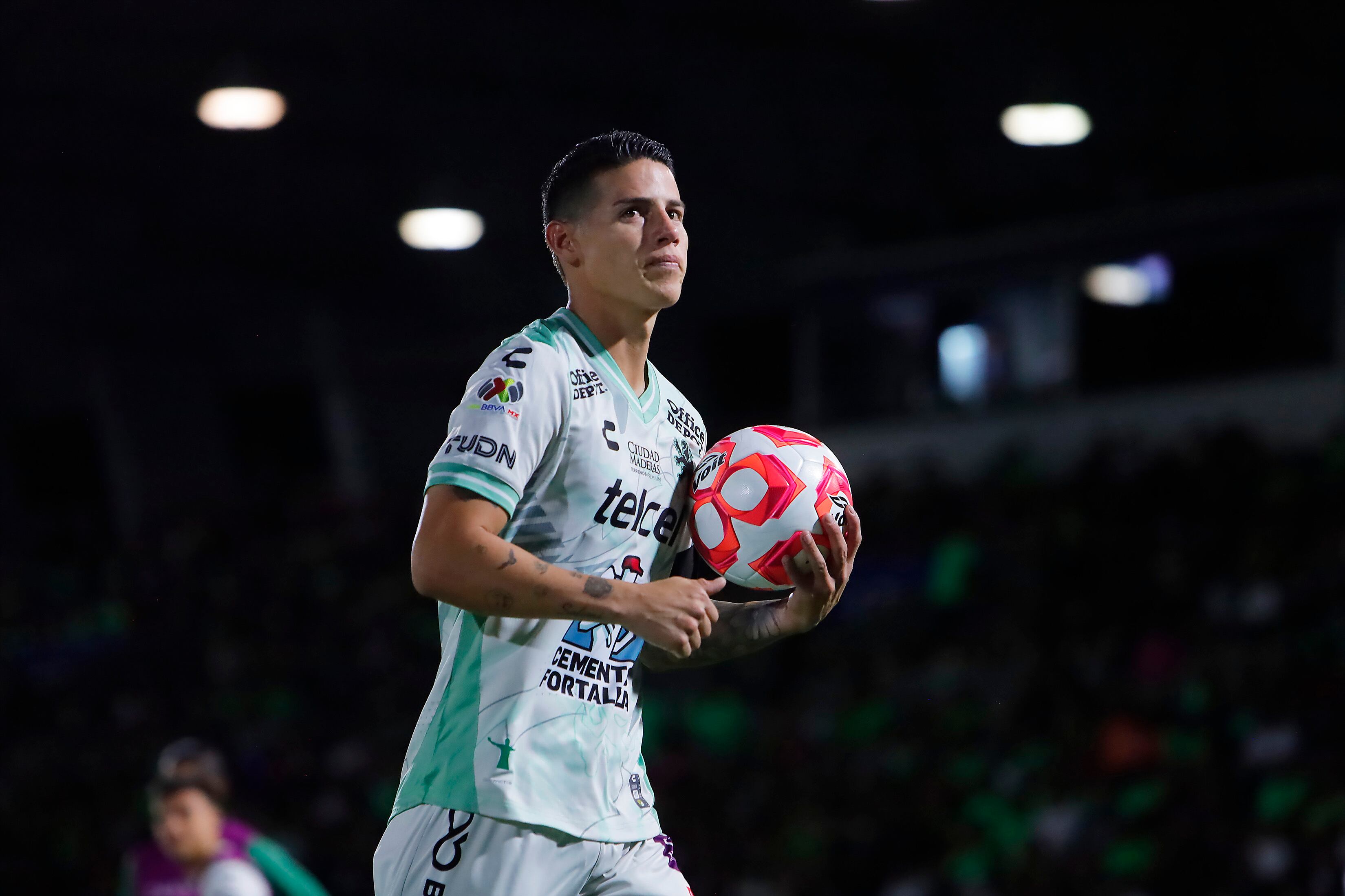 James Rodríguez ha disputado nueve partidos con León en el presente campeonato. (Photo by Francisco Alvarez/Jam Media/Getty Images)