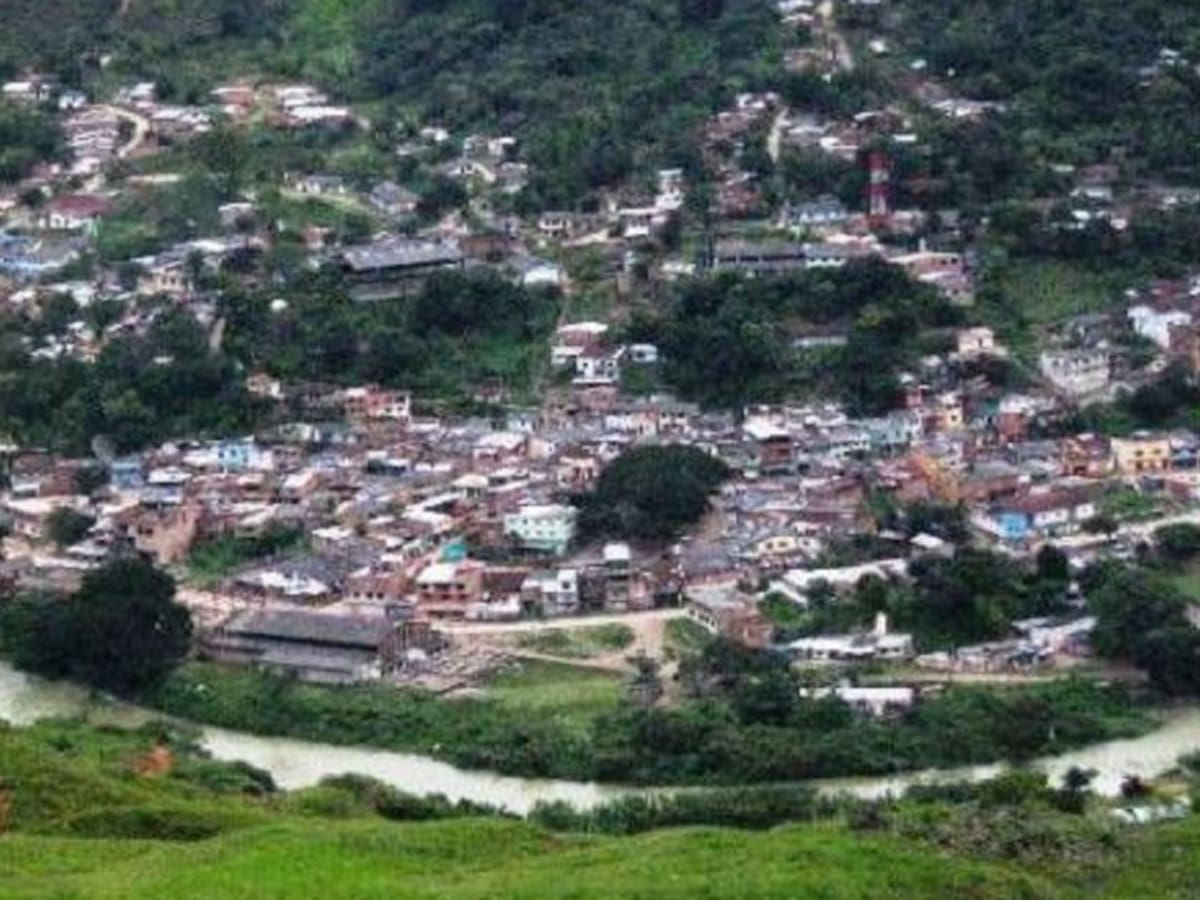 En Cali se recupera niña herida durante atentado en el Cauca