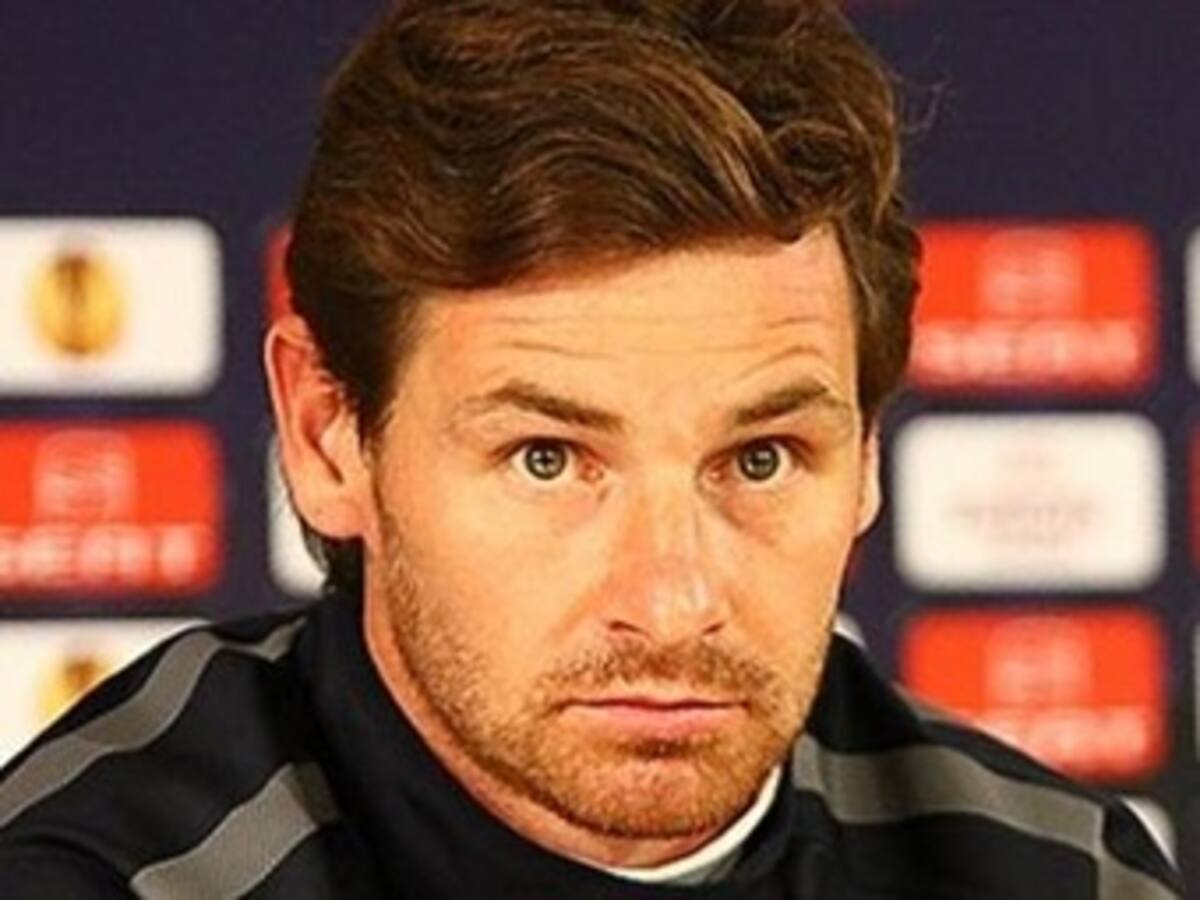 Entrenador del Chelsea admite que algunos jugadores no lo apoyan