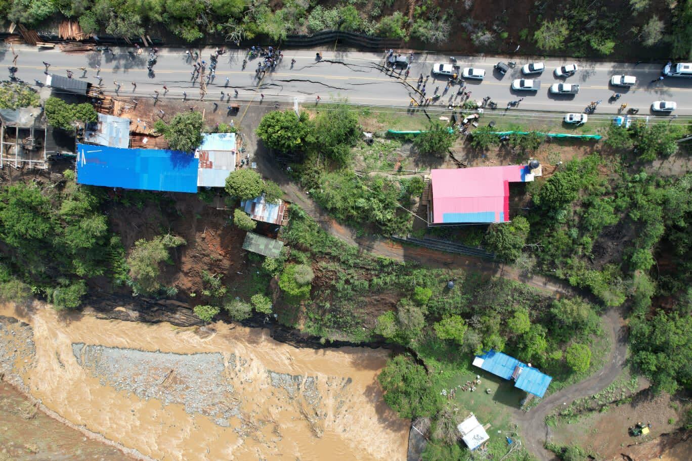 Invías definió un plan de acción preventivo para atender de manera oportuna estaemergencia.