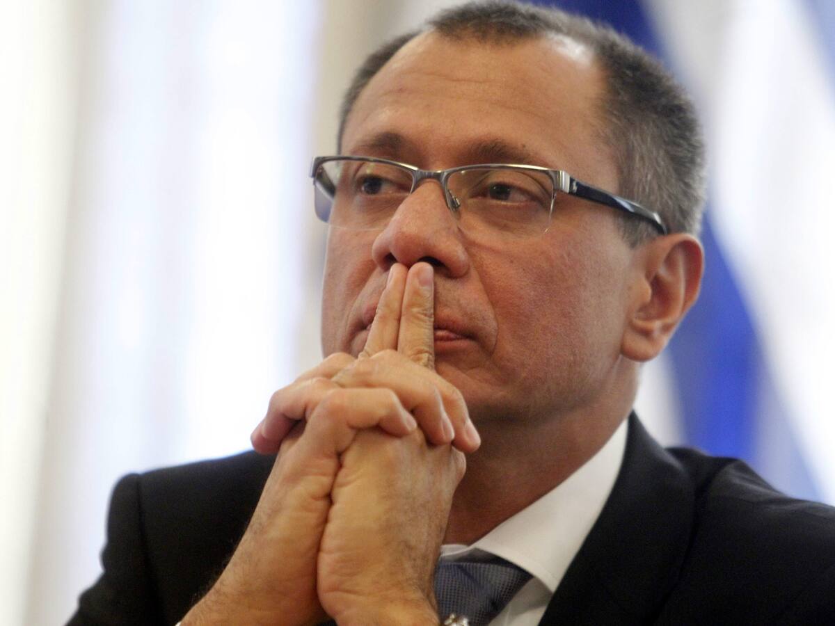 Gobierno calificó como “clara violación de soberanía de México” la incursión en embajada