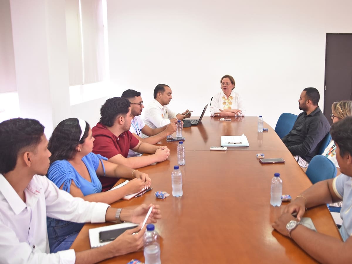 TransCaribe socializa tarifa diferencial con consejeros distritales de juventudes