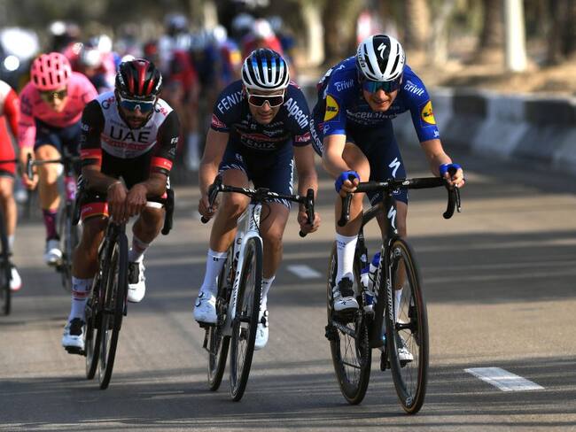 Fernando Gaviria terminó en la novena posición durante la cuarta etapa del Tour de los Emiratos Árabes Unidos.