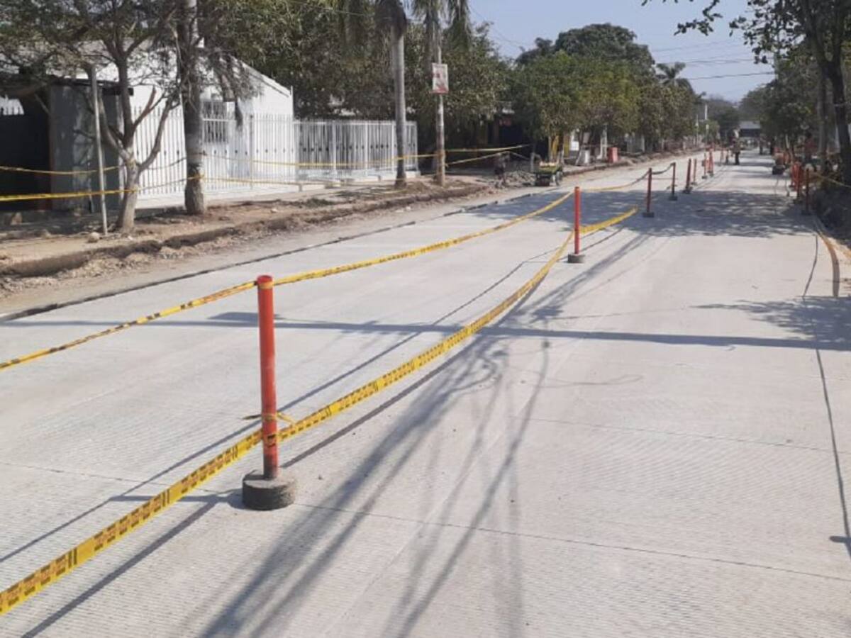 Denuncian fallas en obras de la vía principal de El Rodeo en Turbaco