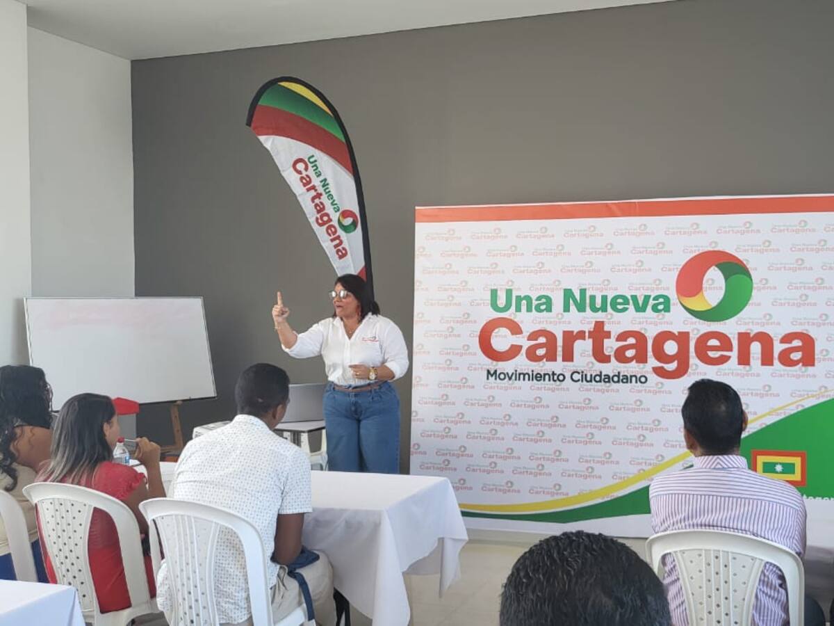 Jacqueline Perea presentó movimiento ciudadano con el que buscaría ser alcaldesa