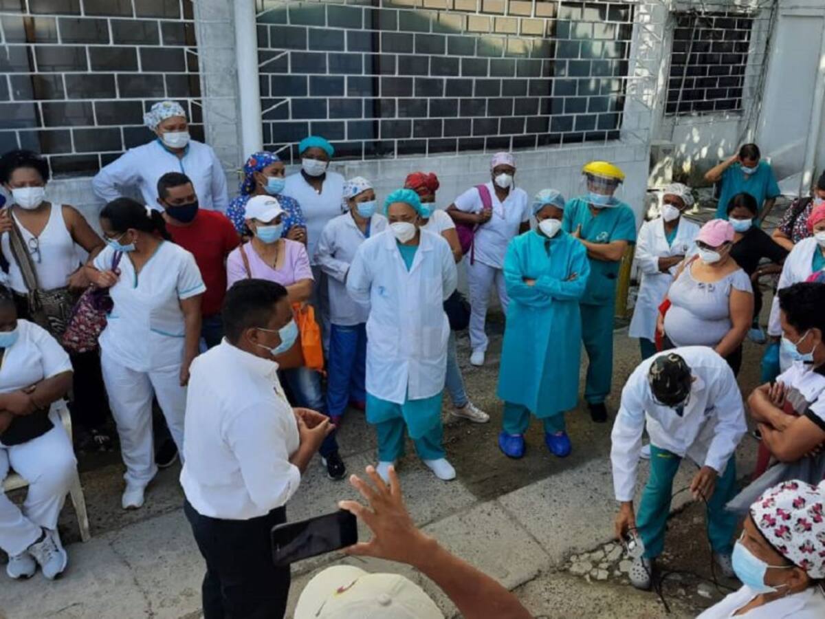 En Cartagena Maternidad Rafael Calvo cancelará un mes de salario