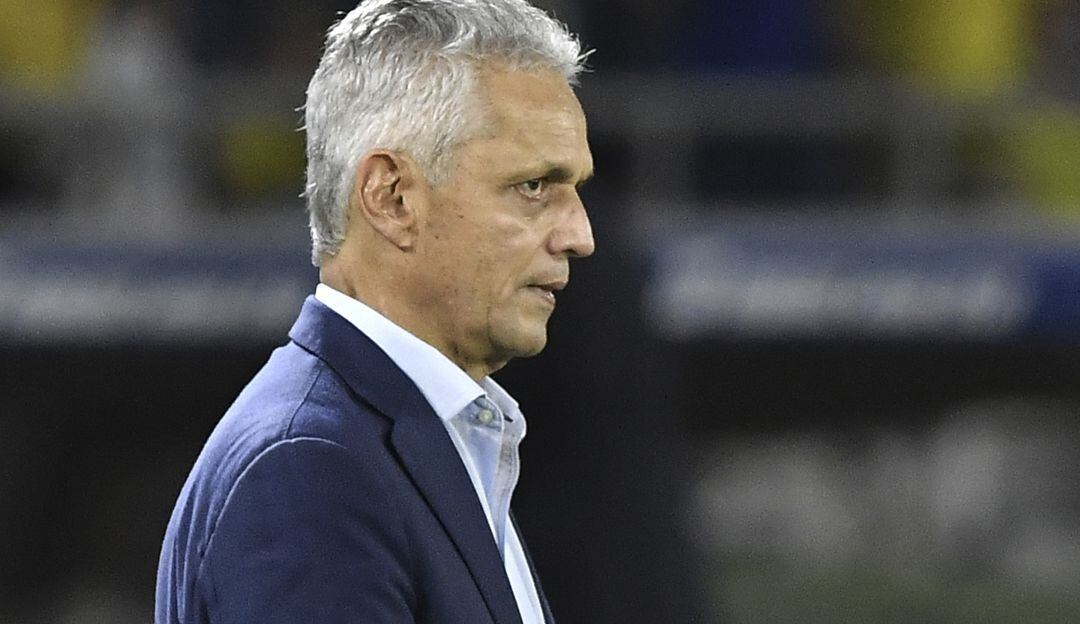 Reinaldo Rueda con la Selección Colombia ante Chile en las Eliminatorias a Catar 2022