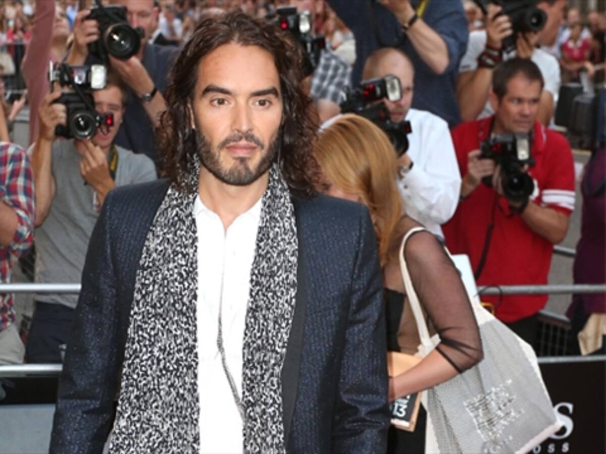 Russell Brand renuncia al sexo