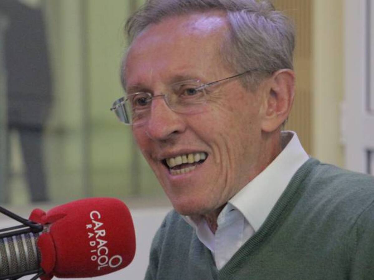 La candidatura de Londoño es prácticamente simbólica: Navarro