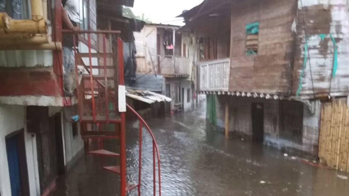 Fuertes lluvias generaron inundaciones en Armenia
