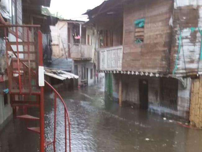 Fuertes lluvias generaron inundaciones en Armenia