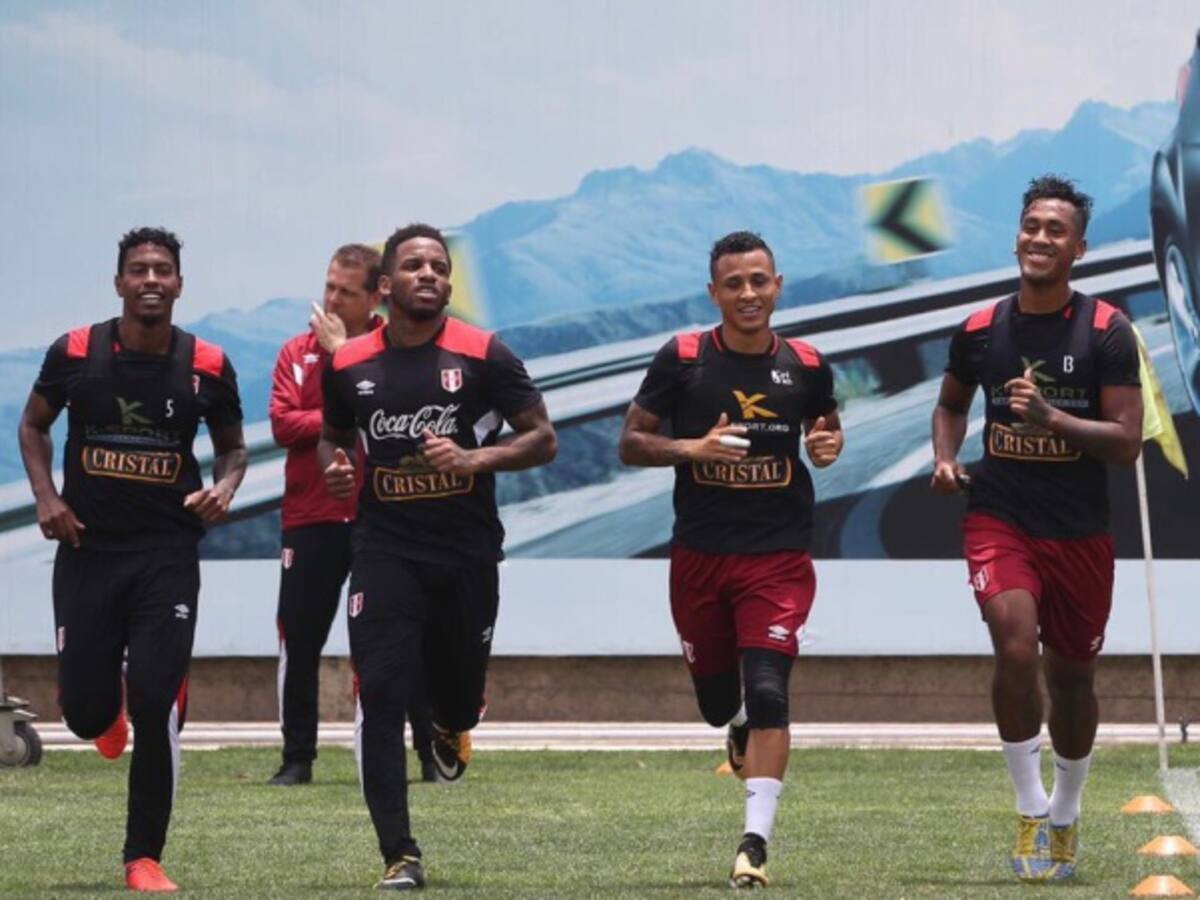 Perú inicia trabajos para juego decisivo ante Colombia