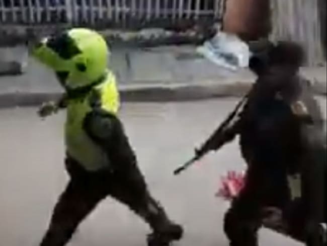 Un muerto y dos heridos tras persecución policial en Cartagena