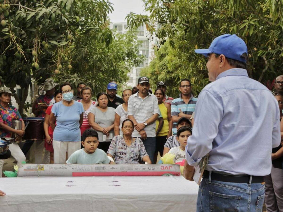 William García avanza en proceso de recolección de firmas: van más de 40 mil