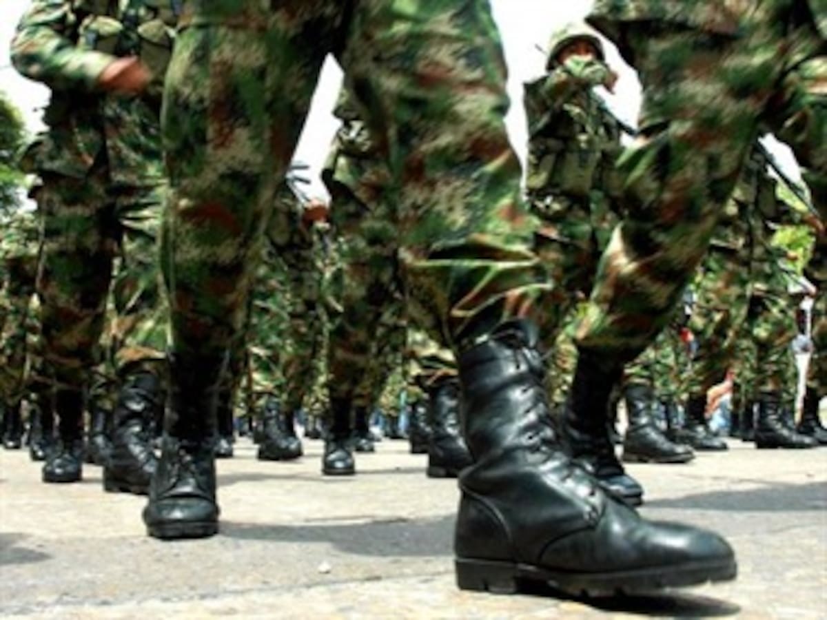 Santos anunció que reforzará la defensa de los militares implicados en ‘falsos positivos’