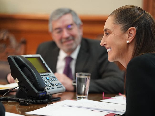 Claudia Sheinbaum sostiene “productiva y cordial” llamada con Trump al inicio de revisión de T-MEC